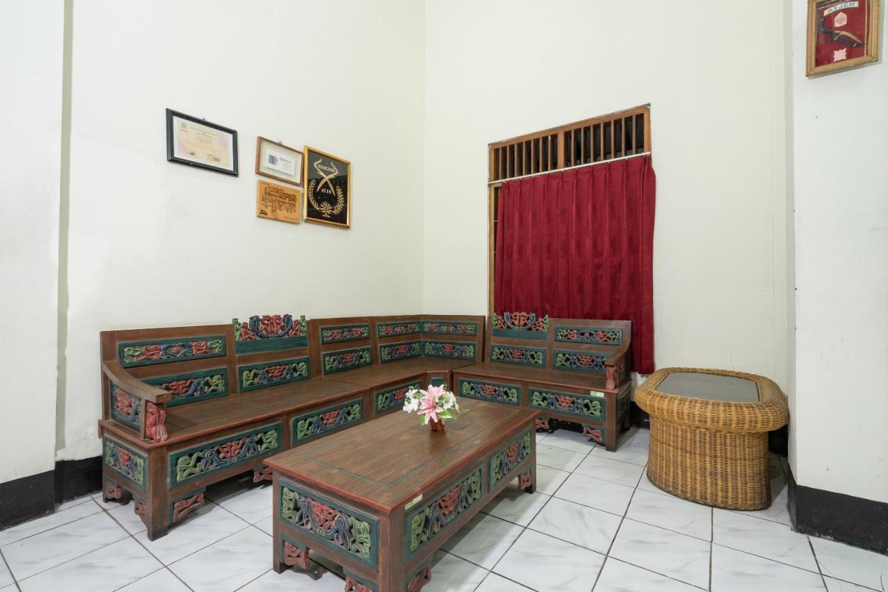 Super Oyo 1778 Omah Duwet Hotel Beran Kidul Exterior photo
